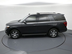 Used 2024  Ford Expedition Limited 4x4 at Landmark Auto Credit Center near springfield&comma; IL