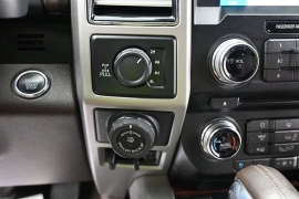 Used 2018  Ford F-150 4WD SuperCrew Box at Landmark Auto Credit Center near springfield&comma; IL