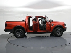 Used 2024  Ford Ranger XLT 4WD SuperCrew 5' Box at Landmark Auto Credit Center near springfield&comma; IL