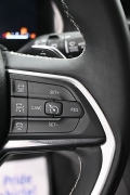 Used 2023  Jeep Grand Cherokee L Altitude 4x4 at Landmark Auto Credit Center near springfield&comma; IL