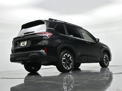 Used 2025  Subaru Forester Premium AWD at Landmark Auto Credit Center near springfield&comma; IL