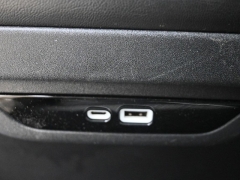 Used 2025  Chrysler Pacifica Limited FWD at Landmark Auto Credit Center near springfield&comma; IL