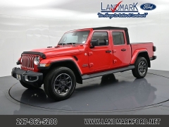 Used 2020  Jeep Gladiator Overland 4x4 at Landmark Auto Credit Center near springfield&comma; IL
