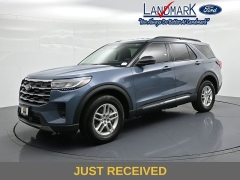  2025 Ford Explorer Active 4WD at Landmark Auto Credit Center near springfield&comma; IL