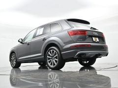 Used 2019  Audi Q7 4d SUV 3&period;0T Quattro Premium at Landmark Auto Credit Center near springfield&comma; IL