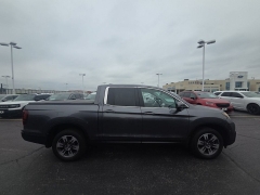 Used 2017  Honda Ridgeline Crew Cab AWD RTL-T at Landmark Auto Credit Center near springfield&comma; IL