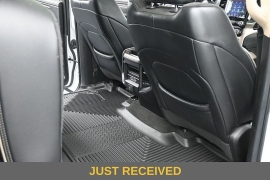 Used 2020  Ram 1500 4WD Crew Cab Laramie at Landmark Auto Credit Center near springfield&comma; IL