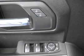 Used 2023  Chevrolet Silverado 1500 4WD Crew Cab 147" Custom at Landmark Auto Credit Center near springfield&comma; IL