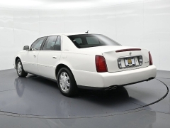 Used 2005  Cadillac DeVille 4dr Sdn at Landmark Auto Credit Center near springfield&comma; IL