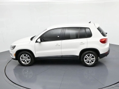 Used 2014  Volkswagen Tiguan 4MOTION 4dr Auto S at Landmark Auto Credit Center near springfield&comma; IL