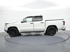 Used 2022  Nissan Frontier Crew Cab 4x4 SV Auto at Landmark Auto Credit Center near springfield&comma; IL
