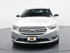 Used 2019  Ford Taurus 4d Sedan AWD Limited at Landmark Auto Credit Center near springfield&comma; IL