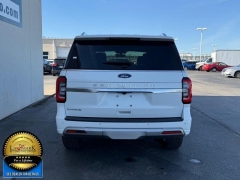 Used 2022  Ford Expedition Platinum 4x4 at Landmark Auto Credit Center near springfield&comma; IL