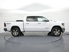 Used 2022  Ram 1500 4WD Laramie Crew Cab 5'7" Box at Landmark Auto Credit Center near springfield&comma; IL