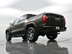Used 2024  GMC Canyon 4WD Crew Cab AT4 at Landmark Auto Credit Center near springfield&comma; IL