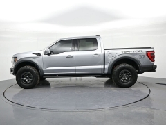 Used 2022  Ford F-150 4WD Raptor SuperCrew 5&period;5' Box at Landmark Auto Credit Center near springfield&comma; IL
