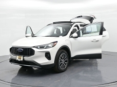 Used 2024  Ford Escape PHEV FWD at Landmark Auto Credit Center near springfield&comma; IL