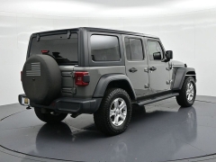 Used 2018  Jeep Wrangler Unlimited 4d SUV 4WD Sport at Landmark Auto Credit Center near springfield&comma; IL