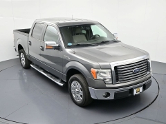 Used 2010  Ford F-150 2WD Supercrew XLT 5 1&sol;2 at Landmark Auto Credit Center near springfield&comma; IL