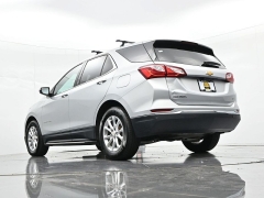 Used 2018  Chevrolet Equinox 4d SUV FWD LT w&sol;1LT at Landmark Auto Credit Center near springfield&comma; IL