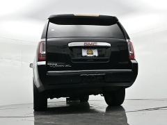 Used 2016  GMC Yukon XL 4d SUV 4WD Denali at Landmark Auto Credit Center near springfield&comma; IL