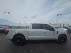 Used 2024  Ford F-150 Platinum 4WD SuperCrew Box at Landmark Auto Credit Center near springfield&comma; IL