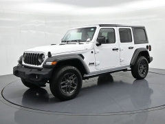 Used 2025  Jeep Wrangler Sport S 4 Door 4x4 at Landmark Auto Credit Center near springfield&comma; IL