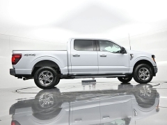 Used 2025  Ford F-150 XLT 4WD SuperCrew 5&period;5' Box at Landmark Auto Credit Center near springfield&comma; IL