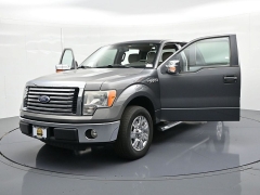 Used 2010  Ford F-150 2WD Supercrew XLT 5 1&sol;2 at Landmark Auto Credit Center near springfield&comma; IL