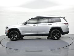 Used 2025  Jeep Grand Cherokee L Limited 4x4 at Landmark Auto Credit Center near springfield&comma; IL
