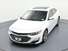 Used 2020  Chevrolet Malibu 4d Sedan Premier at Landmark Auto Credit Center near springfield&comma; IL
