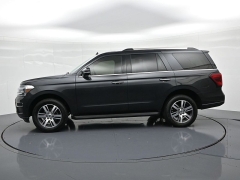 Used 2024  Ford Expedition Limited 4x4 at Landmark Auto Credit Center near springfield&comma; IL