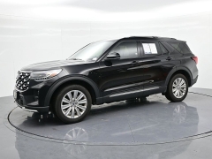 Used 2025  Ford Explorer Platinum 4WD at Landmark Auto Credit Center near springfield&comma; IL