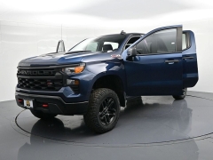 Used 2023  Chevrolet Silverado 1500 4WD Crew Cab 147" Custom Trail Boss at Landmark Auto Credit Center near springfield&comma; IL