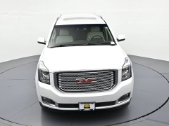 Used 2016  GMC Yukon 4d SUV 4WD Denali at Landmark Auto Credit Center near springfield&comma; IL