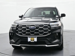 Used 2025  Ford Explorer Platinum 4WD at Landmark Auto Credit Center near springfield&comma; IL