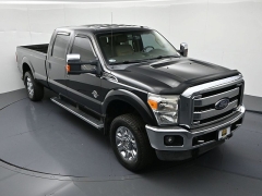 Used 2014  Ford Super Duty F-250 4WD Crew Cab Lariat at Landmark Auto Credit Center near springfield&comma; IL