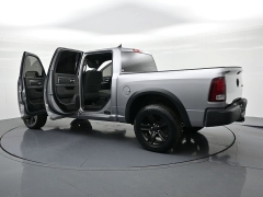 Used 2022  Ram 1500 Classic Warlock 4x4 Crew Cab 5'7" Box at Landmark Auto Credit Center near springfield&comma; IL