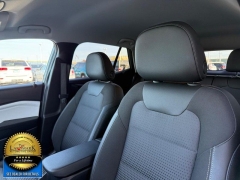 Used 2025  Chevrolet Trax FWD 4dr LT at Landmark Auto Credit Center near springfield&comma; IL