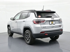 Used 2025  Jeep Compass Trailhawk 4x4 at Landmark Auto Credit Center near springfield&comma; IL