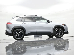 Used 2025  Toyota Corolla Cross Hybrid 4WD &lpar;Natl&rpar; at Landmark Auto Credit Center near springfield&comma; IL