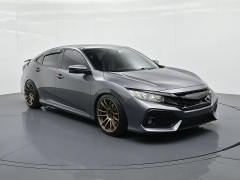 Used 2018  Honda Civic Si Sedan Manual at Landmark Auto Credit Center near springfield&comma; IL
