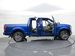 Used 2017  Ford F-150 4WD SuperCrew XLT 5 1&sol;2 at Landmark Auto Credit Center near springfield&comma; IL