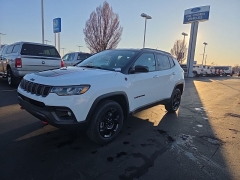  2023 Jeep Compass Trailhawk 4x4 at Landmark Auto Credit Center near springfield&comma; IL