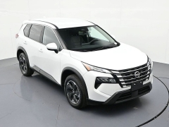 Used 2024  Nissan Rogue FWD SV at Landmark Auto Credit Center near springfield&comma; IL