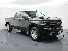Used 2020  Chevrolet Silverado 1500 4WD Double Cab 147" RST at Landmark Auto Credit Center near springfield&comma; IL