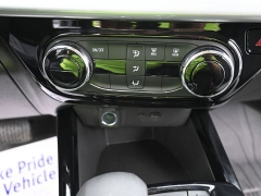 Used 2025  Chevrolet Trax FWD 4dr LT at Landmark Auto Credit Center near springfield&comma; IL