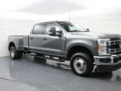 Used 2025  Ford Super Duty F-350 4WD XLT Crew Cab DRW 8' Box at Landmark Auto Credit Center near springfield&comma; IL