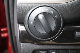 Used 2019  Nissan Titan 4x2 King Cab SV at Landmark Auto Credit Center near springfield&comma; IL