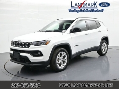  2024 Jeep Compass Latitude 4x4 at Landmark Auto Credit Center near springfield&comma; IL